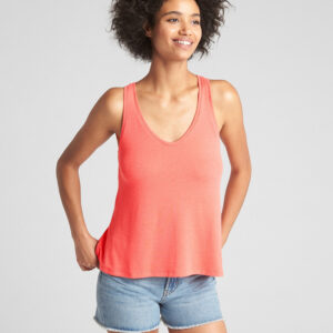 GapFit Medium Impact Strappy Shelf Tank